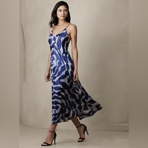 Banana Republic Dresses & Skirts - Banana Republic Satin Maxi Dress Nautical Geometric Blue Indigo Long Sz Large